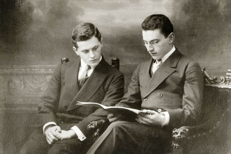 File:Ludwig and Paul Wittgenstein by Carl Pietzner, 1909.jpg